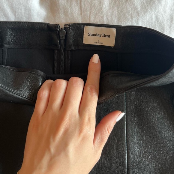 Aritzia Sunday Best Tatiana Skirt 4 - Picture 3 of 4